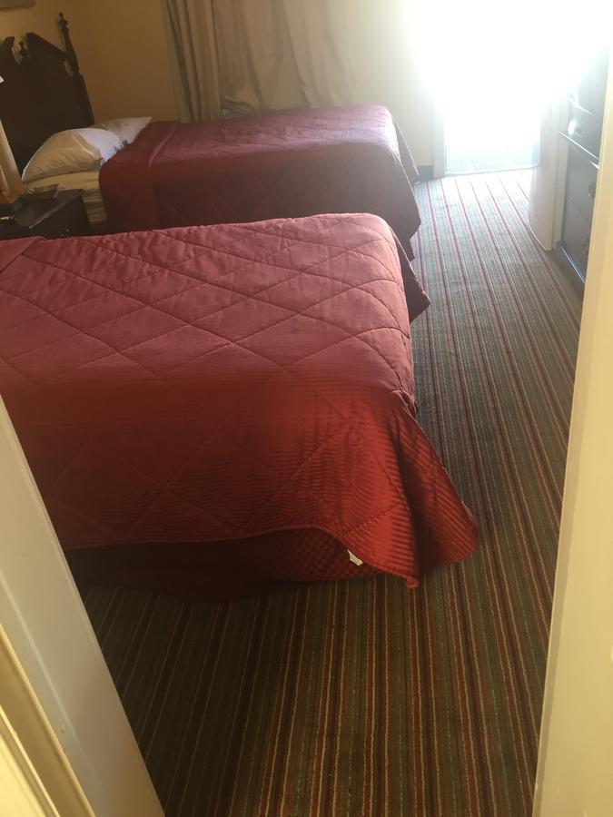 Wakefield Inn Motel מראה חיצוני תמונה